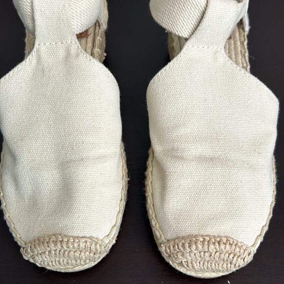 Tory Burch Sandal Catalina Espadrille Wedge
Natural Shoe Slip On Logo Sz 5 - Picture 4 of 13